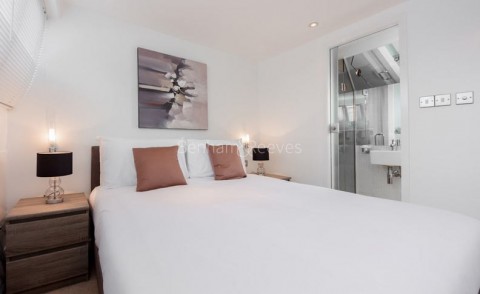 Brompton Road, Knightsbridge, SW3