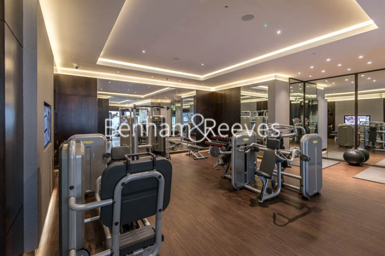1  bedroom flat to rent in Dickens Yard, Ealing, W5-image 5