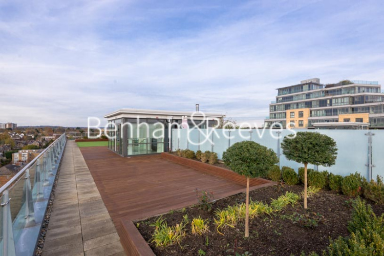 3  bedrooms flat to rent in Longfield Avenue, Ealing, W5-image 10