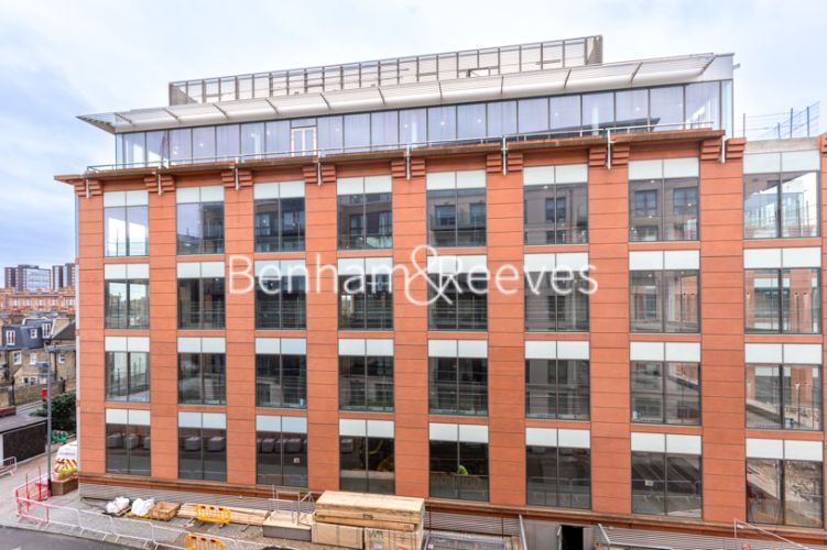 2  bedrooms flat to rent in Faulkner House, Tierney Lane, W6-image 6