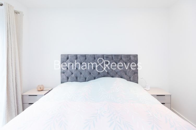 2  bedrooms flat to rent in Faulkner House, Tierney Lane, W6-image 9