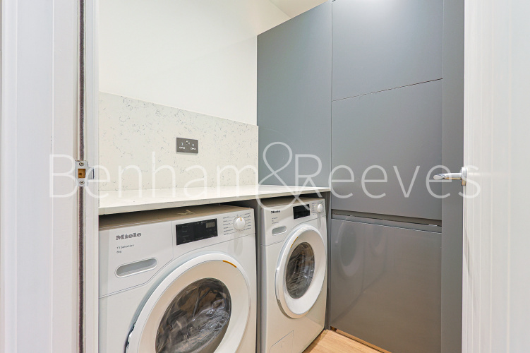 3  bedrooms flat to rent in Disraeli Road, Hammersmith, SW15-image 13