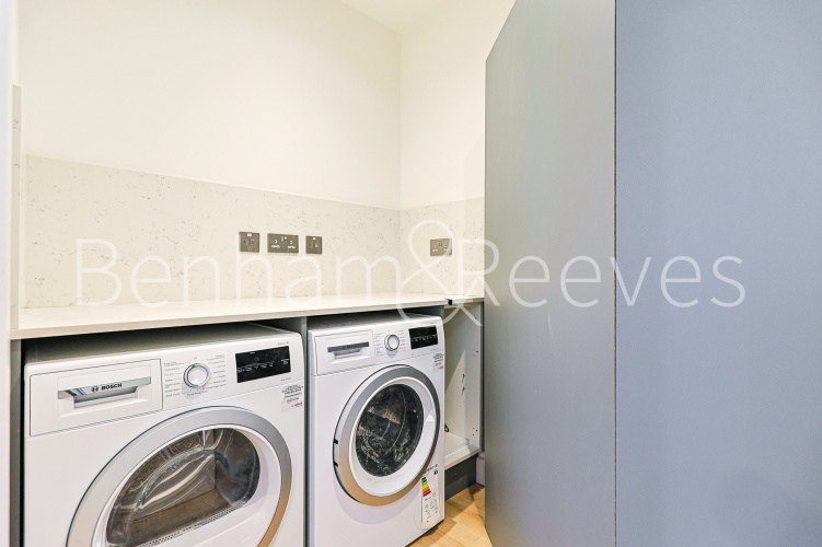 2  bedrooms flat to rent in Disraeli Road, Hammersmith, SW15-image 12