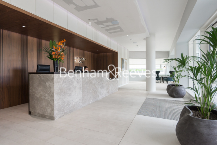 1  bedroom flat to rent in Ariel House, Vaughan Way, E1W-image 10