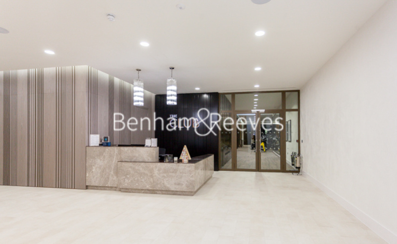 1  bedroom flat to rent in Ariel House, Vaughan Way, E1W-image 11