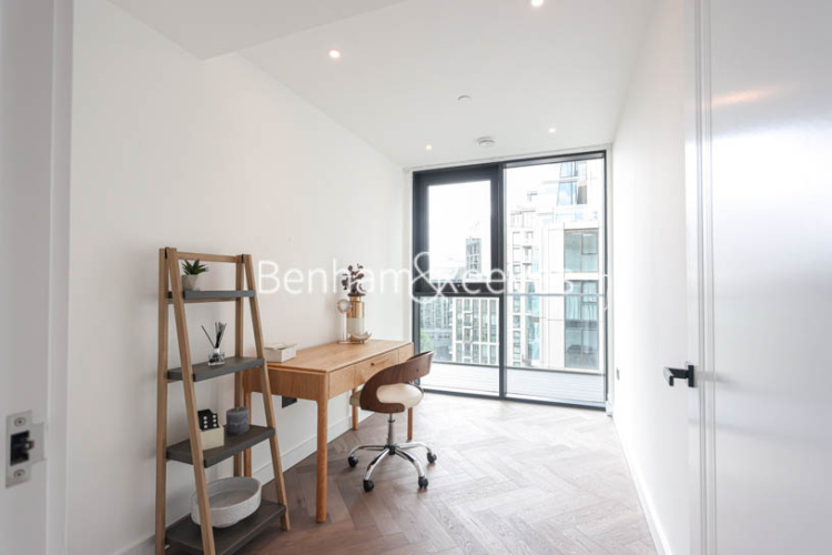 3  bedrooms flat to rent in Merino Gardens, London Dock, Wapping, E1W-image 3