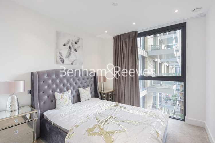 2  bedrooms flat to rent in Neroli House, Piazza Walk, E1-image 3