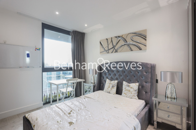2  bedrooms flat to rent in Neroli House, Piazza Walk, E1-image 12