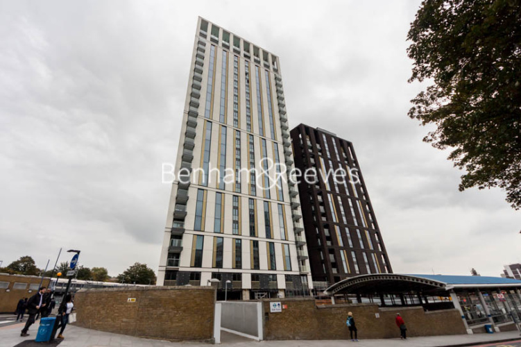 2  bedrooms flat to rent in River Mill One, Station Road, SE13-image 12