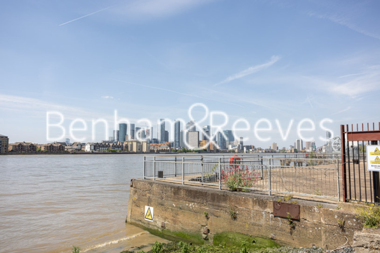 2  bedrooms flat to rent in Gordian Apartments, Greenwich, SE10-image 5