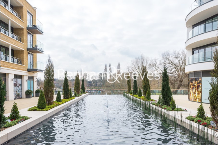 2  bedrooms flat to rent in Kew Bridge Road, Brentford, TW8-image 10