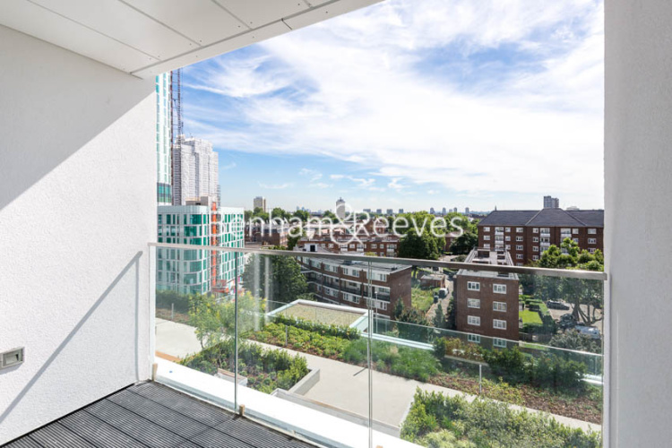 1  bedroom flat to rent in Collet House, Nine Elms, SW8-image 5