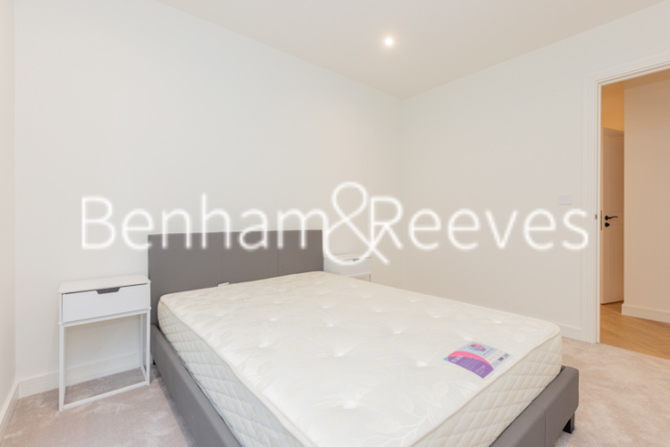 2  bedrooms flat to rent in The Hyde, West Hendon, NW9-image 20
