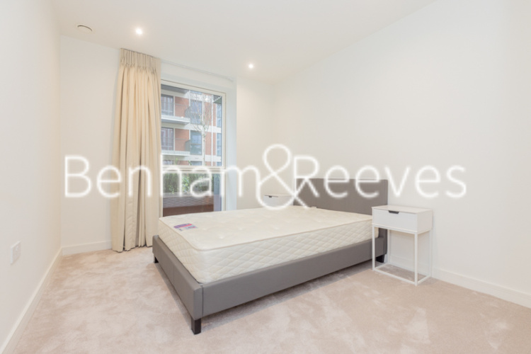 2  bedrooms flat to rent in The Hyde, West Hendon, NW9-image 21