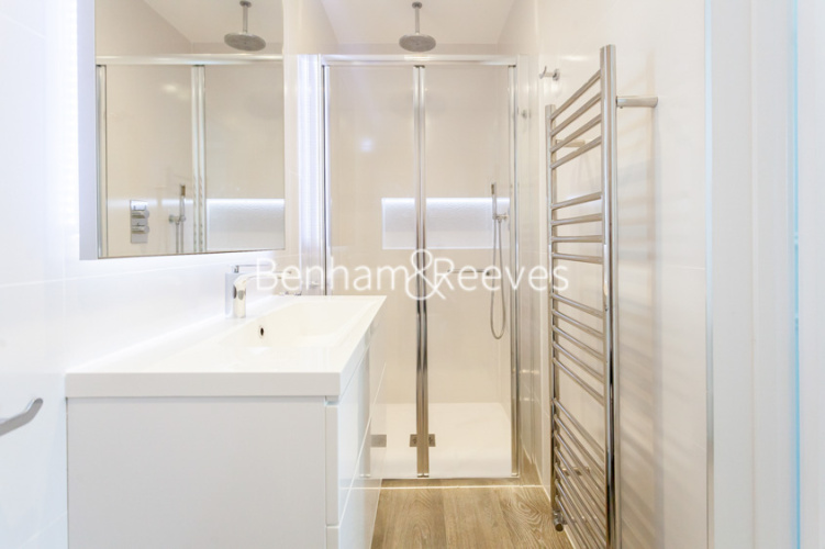 3  bedrooms flat to rent in Goldhurst Terrace, South Hampstead, NW6-image 10