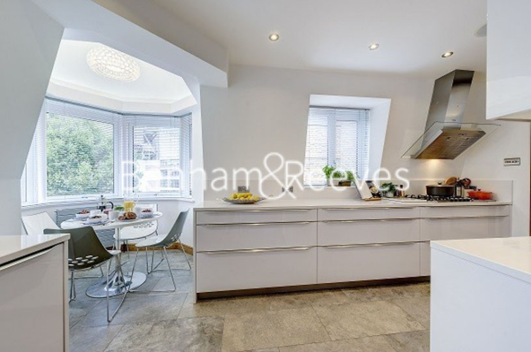 3  bedrooms flat to rent in Tarnbrook Court, Belgravia, SW1W-image 7