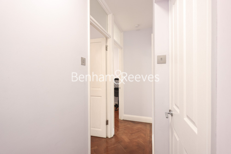 3  bedrooms flat to rent in Chelsea Manor Court, Chelsea, SW3-image 24