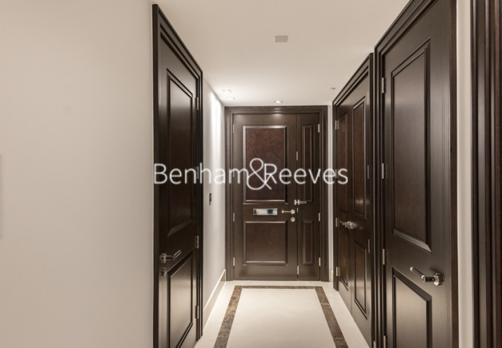 1  bedroom flat to rent in Radnor Terrace, West Kensington, W14-image 5