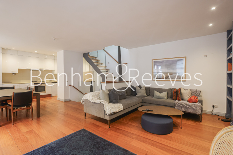 3  bedrooms flat to rent in Phillimore Walk, Kensington, W8-image 9