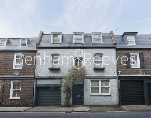 3  bedrooms flat to rent in Phillimore Walk, Kensington, W8-image 13