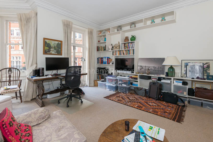 1  bedroom flat to rent in Kensington Court, Kensington, W8-image 2