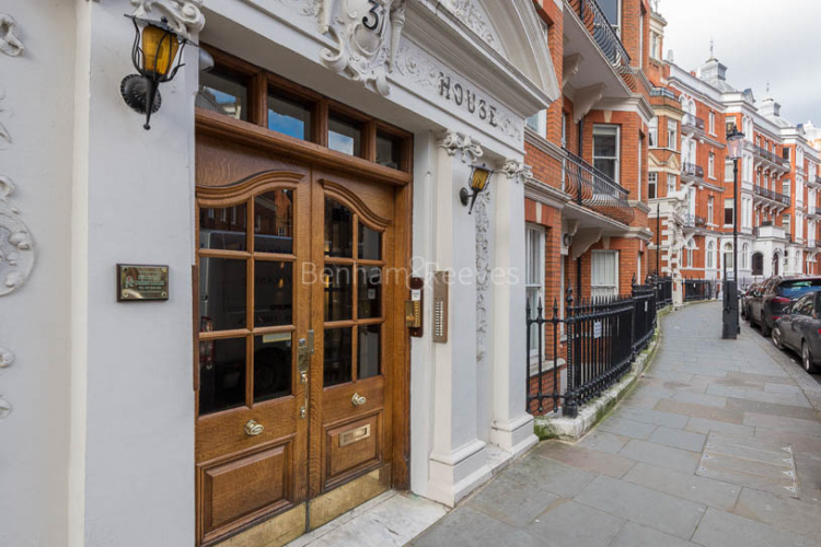 1  bedroom flat to rent in Kensington Court, Kensington, W8-image 13