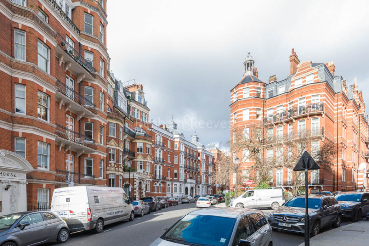 1  bedroom flat to rent in Kensington Court, Kensington, W8-image 14