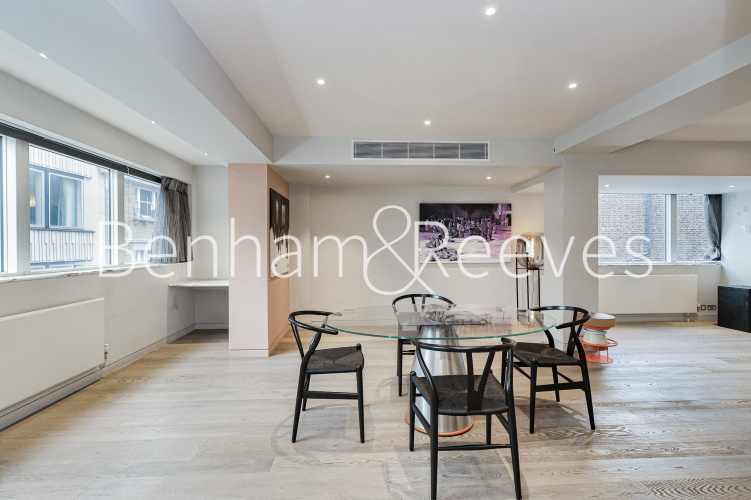2  bedrooms flat to rent in Amen Lodge, Warwick Lane, EC4M-image 3