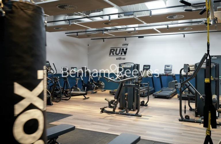 1  bedroom flat to rent in Greenleaf Walk, Southall, UB1-image 13