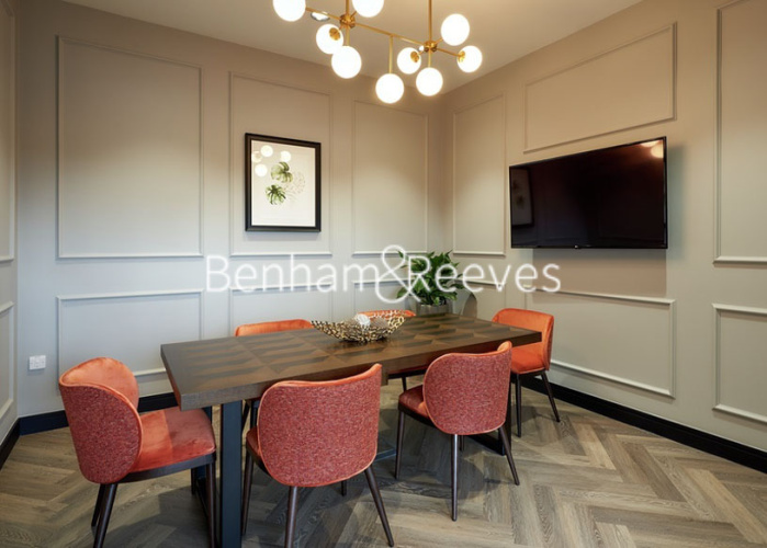 1  bedroom flat to rent in Greenleaf Walk, Southall, UB1-image 16