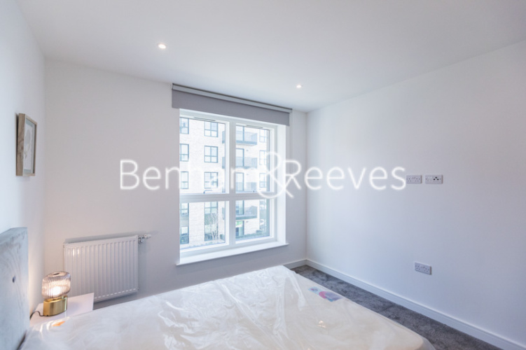 1  bedroom flat to rent in Cedrus Avenue, Southall, UB1-image 9