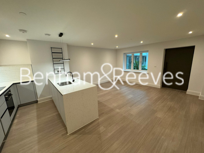 1  bedroom flat to rent in Memorial Avenue, Slough SL1-image 1