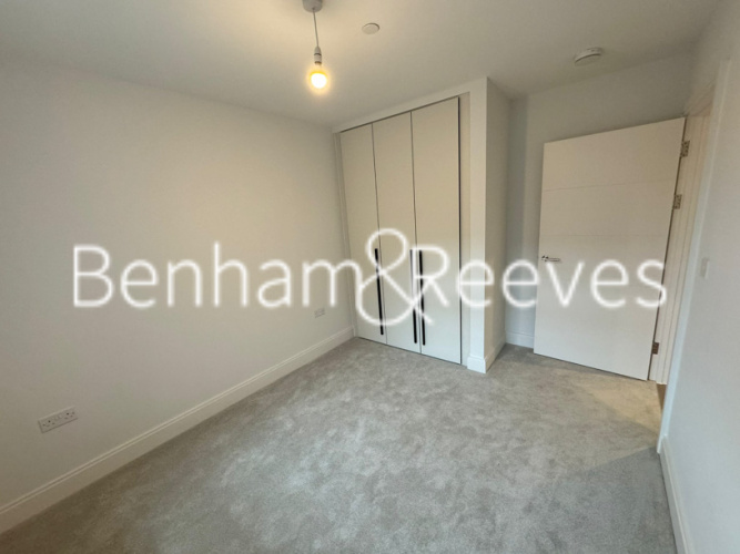 1  bedroom flat to rent in Memorial Avenue, Slough SL1-image 7
