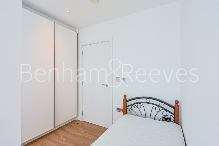 2  bedrooms flat to rent in Westgate House, West Gate, W5-image 8