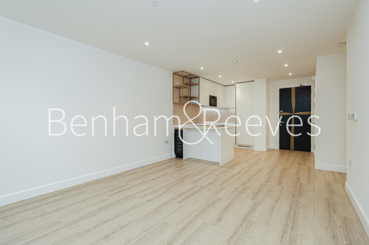 1  bedroom flat to rent in Quay Walk, Grand Union, HA0-image 7