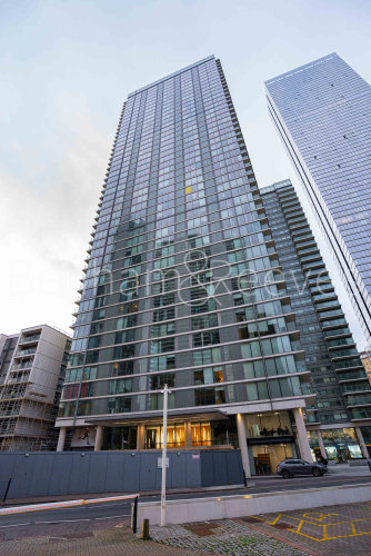 2  bedrooms flat to rent in Landmark east tower, Marsh wall, E14-image 16