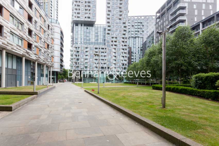 1  bedroom flat to rent in Indescon Square, Canary Wharf, E14-image 11