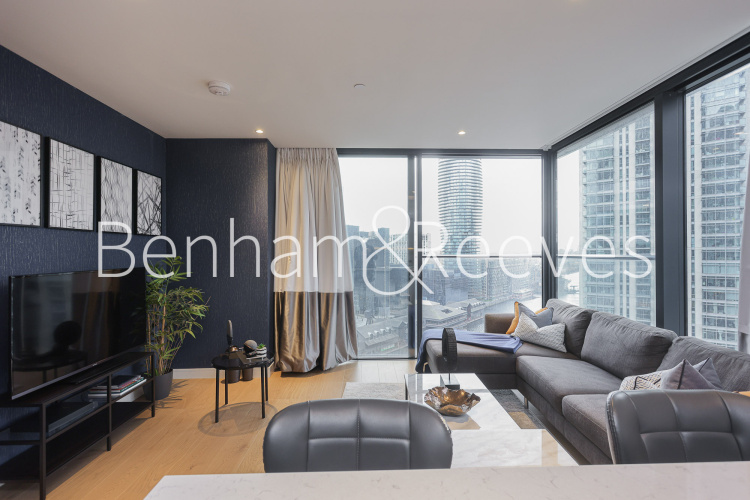 1  bedroom flat to rent in Hampton Tower, South Quay Plaza, E14-image 1