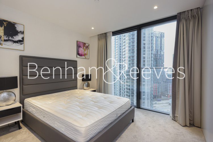 1  bedroom flat to rent in Hampton Tower, South Quay Plaza, E14-image 5