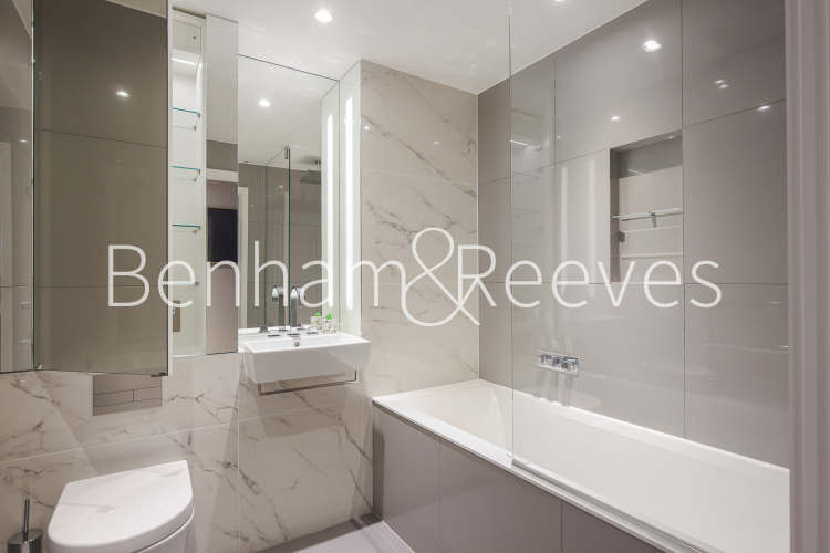 1  bedroom flat to rent in Hampton Tower, South Quay Plaza, E14-image 8