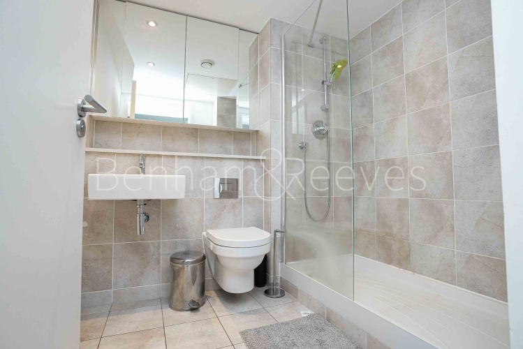 2  bedrooms flat to rent in Marsh Wall, Canary Wharf, E14-image 12