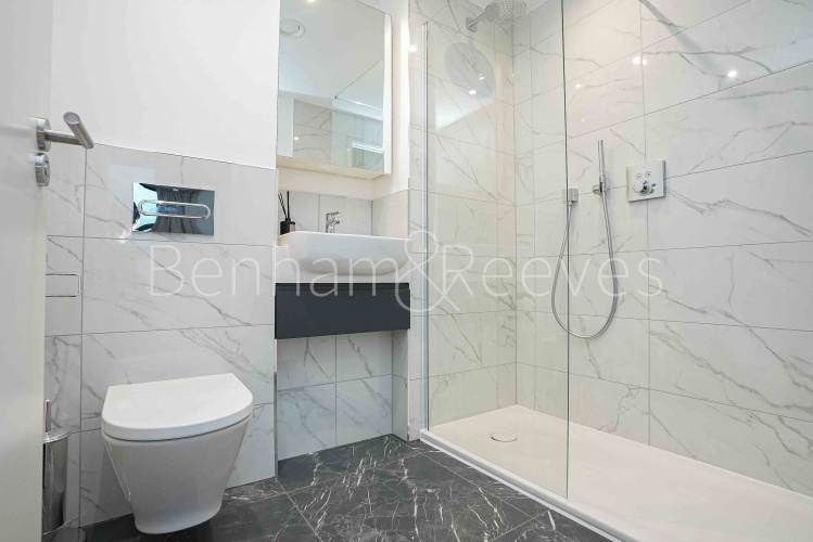 2  bedrooms flat to rent in One Thames Quay, Canary wharf, E14-image 7