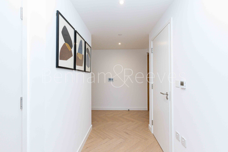 2  bedrooms flat to rent in One Thames Quay, Canary wharf, E14-image 10