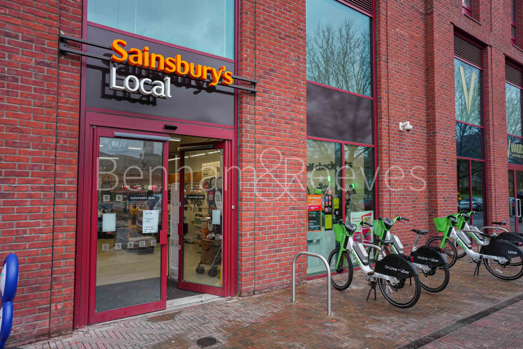 1  bedroom flat to rent in Hawser Lane, Poplar riverside, E14-image 24