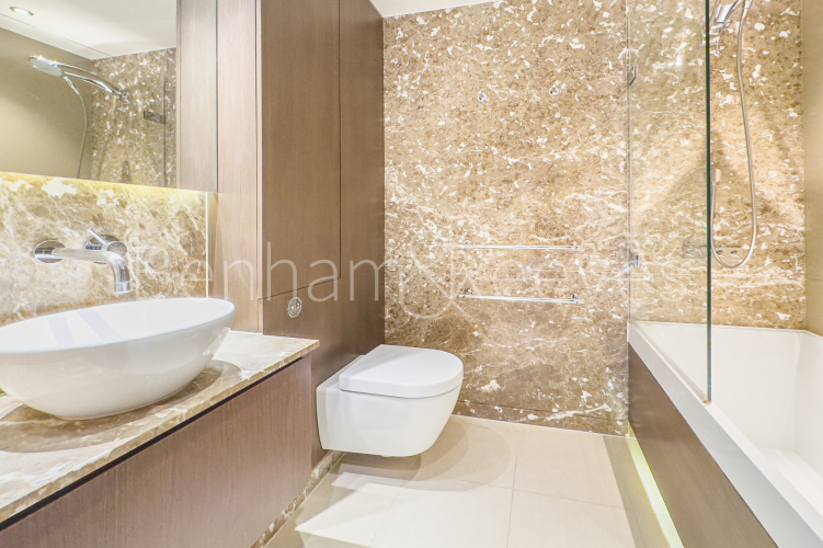 1  bedroom flat to rent in Chelsea Creek, Park Street, SW6-image 4