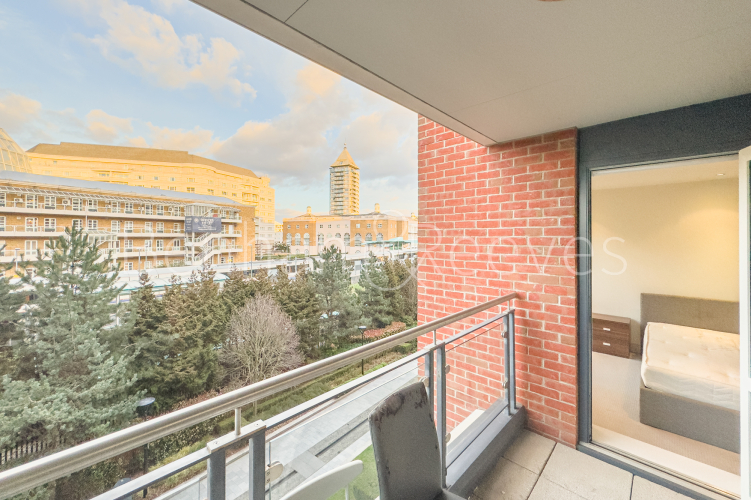 1  bedroom flat to rent in Chelsea Creek, Park Street, SW6-image 9