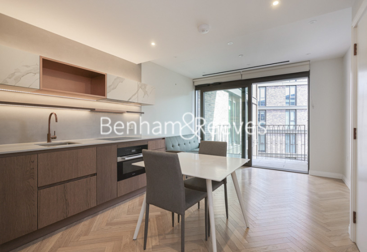 1  bedroom flat to rent in Michael Road, Imperial Wharf, SW6-image 2