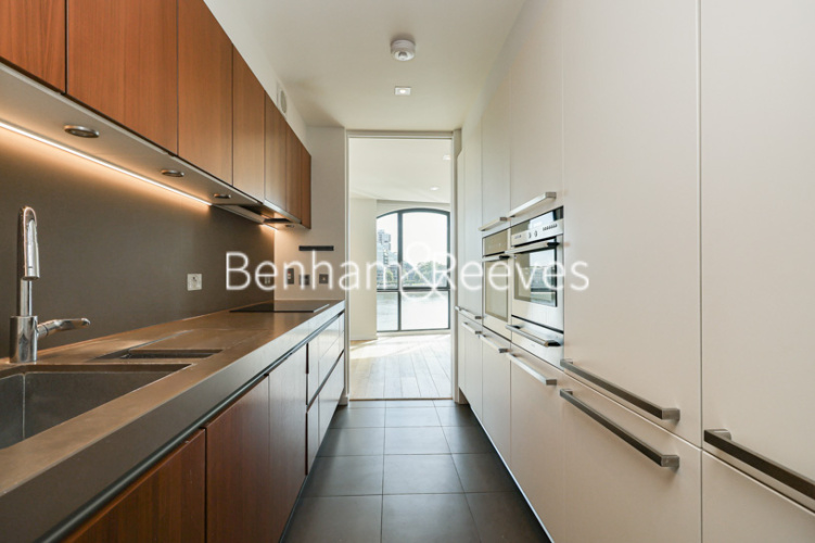 2  bedrooms flat to rent in Chelsea Wharf, Lots Road, SW10-image 2