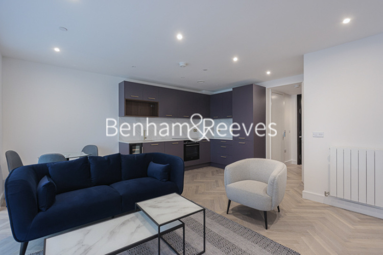 1  bedroom flat to rent in Brigadier Walk, Royal Arsenal Riverside, SE18-image 7
