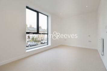 3  bedrooms house to rent in Felix Road, Ealing, W13-image 3